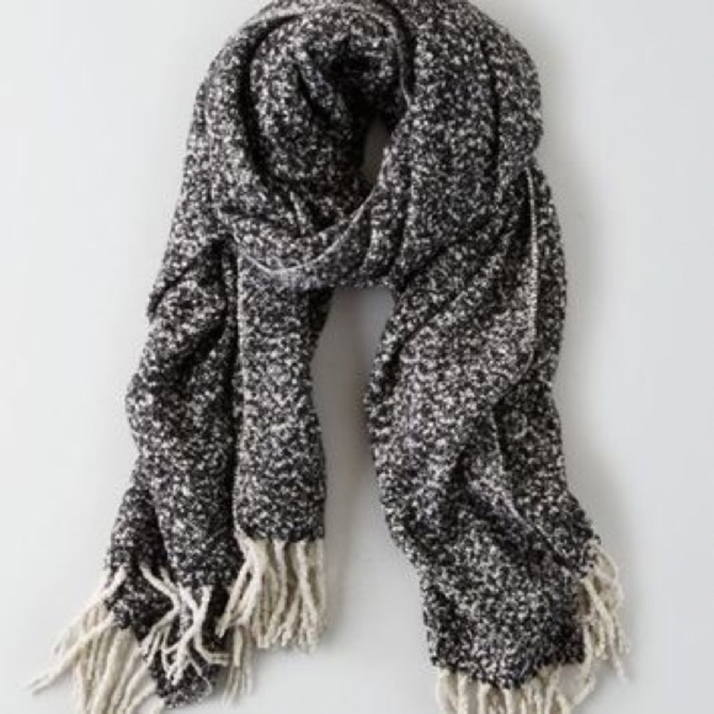 Oversized AE 🦅 Scarf
